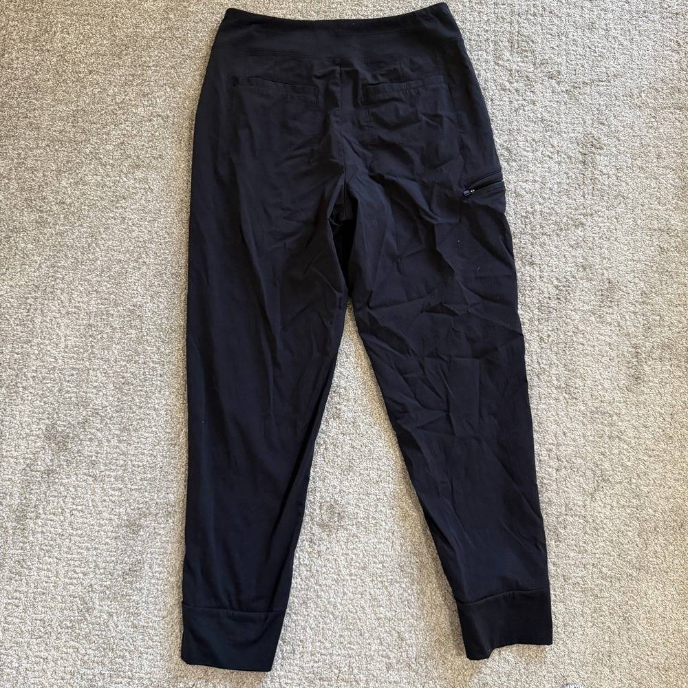Athleta Trekkie North Joggers Black Hiking Pants Sz 6 Gorpcore Outdoor Trail - Picture 11 of 12